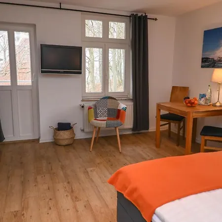 Ferienwohnung Schwalbennest - Sanssouci 빈츠